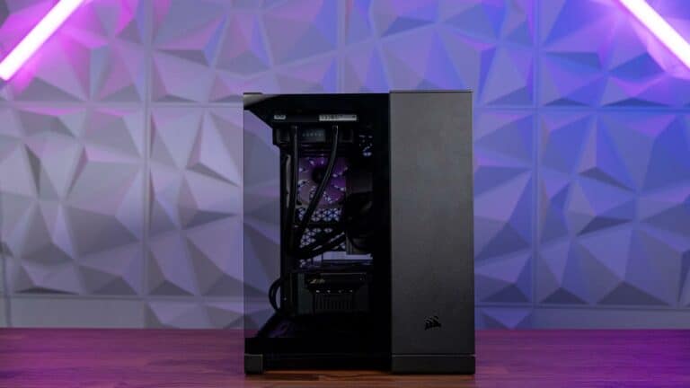 Corsair 2500 series case Corsair 6500 series case 1